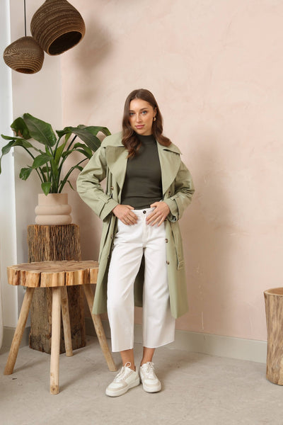 Cropped Straight Leg Jeans - Hauslife