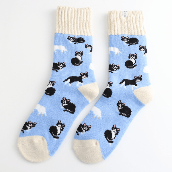 Fluffy Winter Socks - Black & White Cats - Hauslife