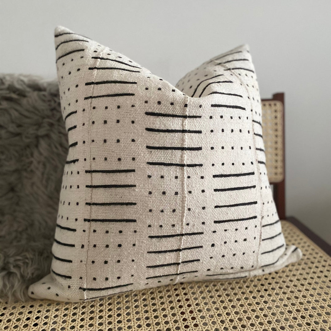 Black and white mudcloth pillow 2025
