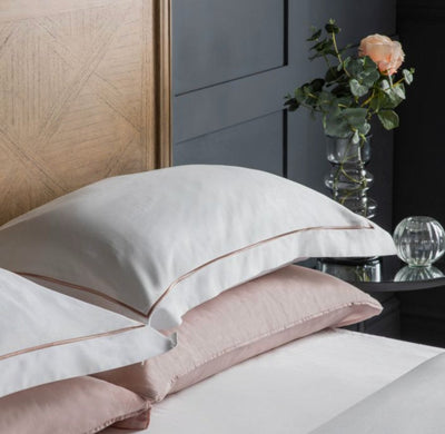 Luxury Piped Bedding - White & Blush - Hauslife