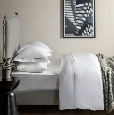 Luxury Piped Bedding - White & Grey - Hauslife