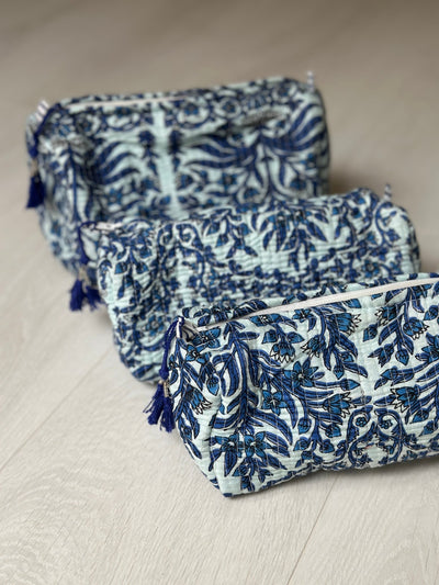 Quilted Cotton Washbag - Blue Chinoise - Hauslife