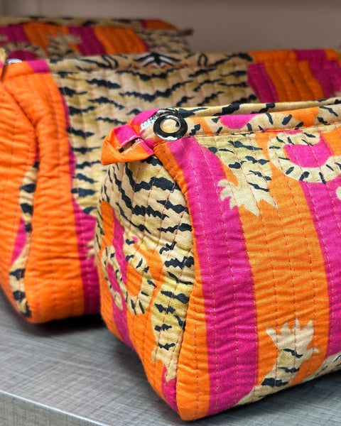 Quilted Cotton Washbag - Bold Tiger - Hauslife