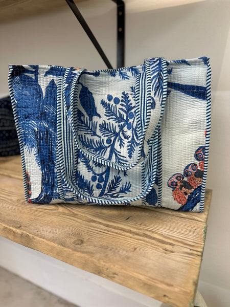 Quilted Weekender Bag - Owl & Jungle - Hauslife