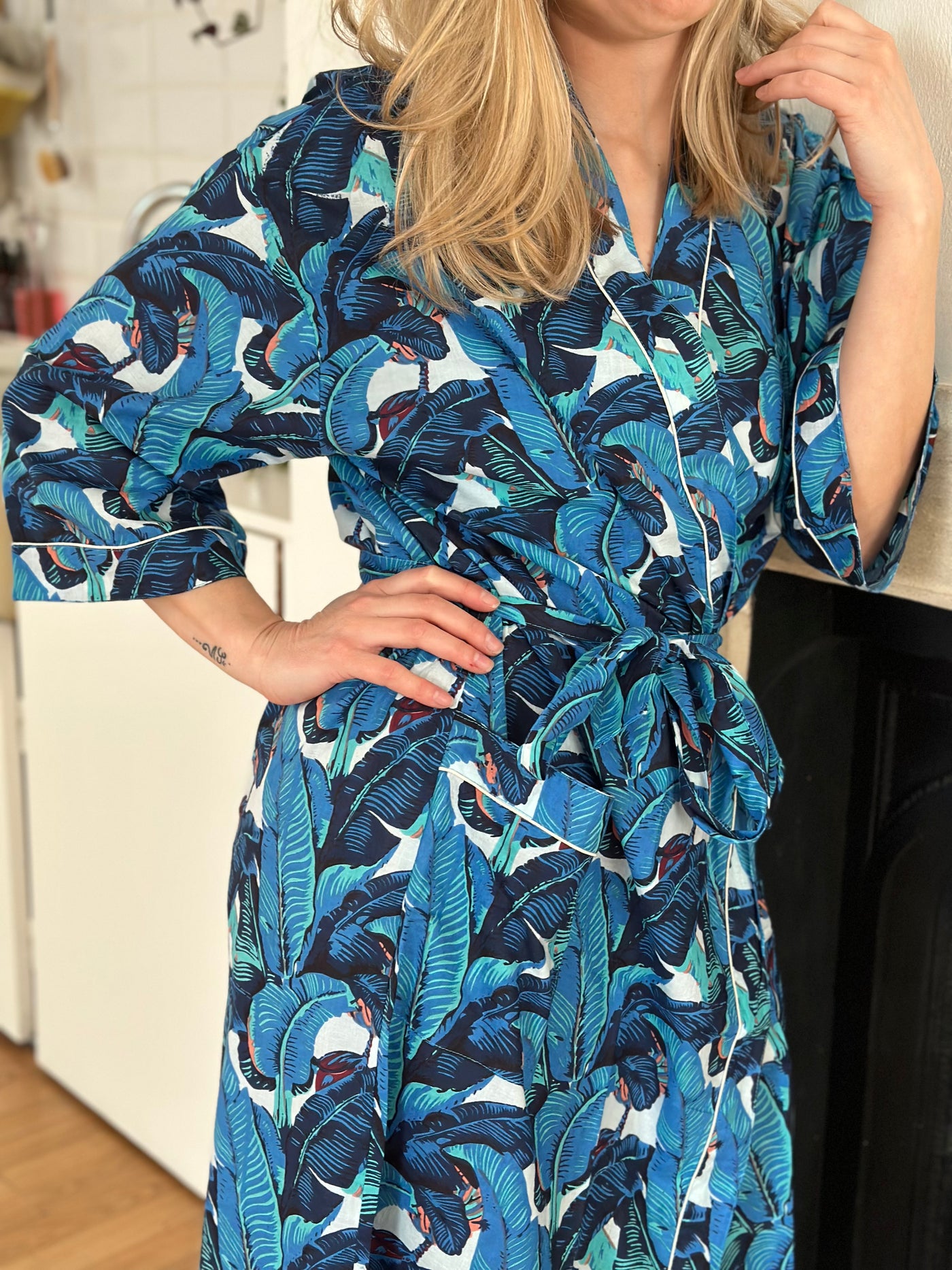 blue banana leaf kimono